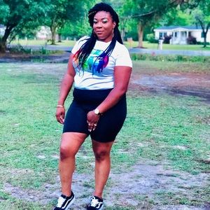 Meet your Posher, Anita